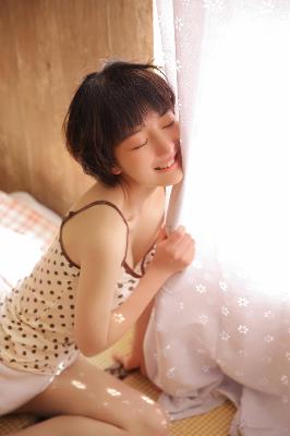 迪拜的女孩在线观看完整免费高清满天星